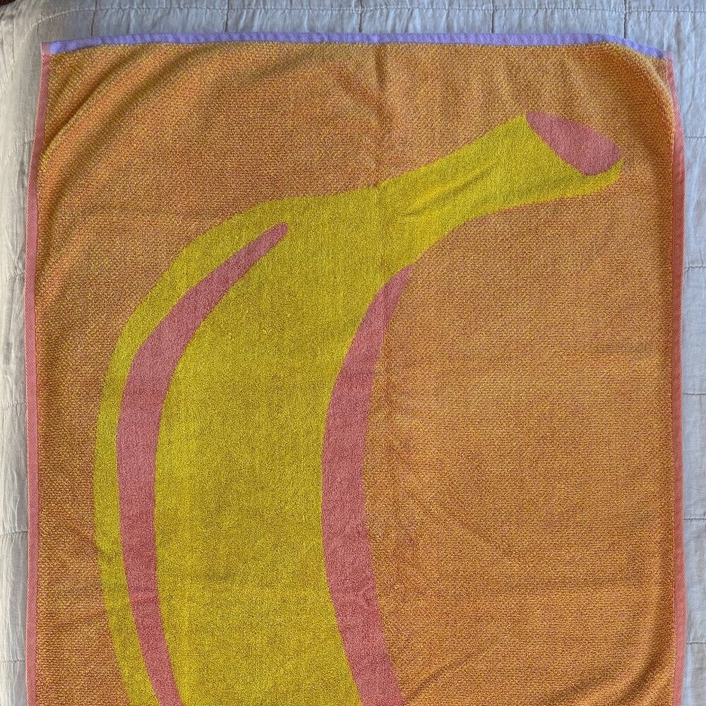 BAGGU Reversible Banana Bath Towel